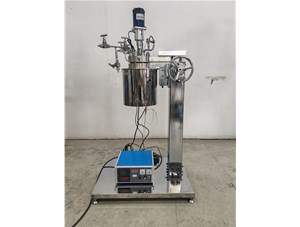 0.5L高壓不銹鋼襯鈦手動(dòng)升降電加熱實(shí)驗(yàn)釜已完工發(fā)往河北