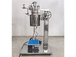 0.5L高壓不銹鋼襯鈦手動升降電加熱反應(yīng)釜已完工發(fā)往河北