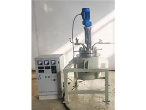 10L高溫高壓不銹鋼襯鈦電加熱反應釜已完工發(fā)往贛州