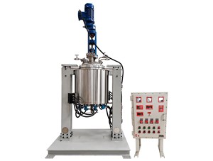 100L不銹鋼油浴電加熱中試反應釜已完工發(fā)往瀘州