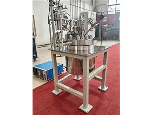 2L高溫高壓不銹鋼襯鈦電加熱實驗釜已完工發(fā)往玉林