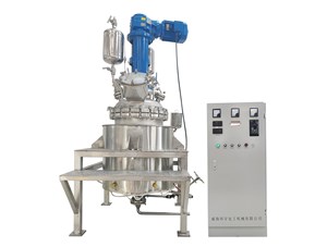 150L不銹鋼油浴電加熱機械密封反應(yīng)釜已完工發(fā)往佛山